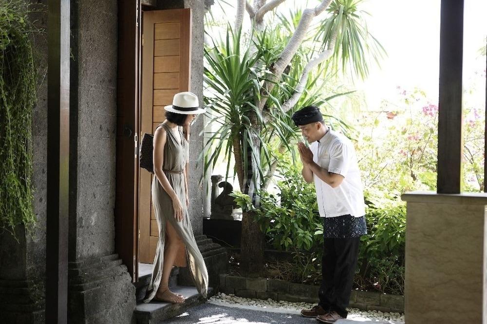 บาหลี นยูห์ กาดดิง ลักชัวรี วิลลาแอนด์สปา Hotel เซมินยัค ภายนอก รูปภาพ